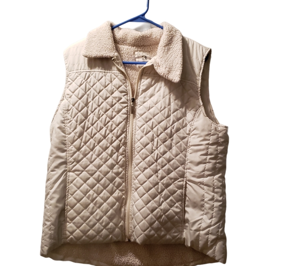 Activology Womens Zip Up Vest